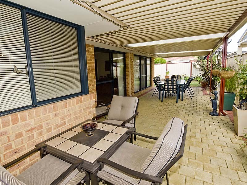 8 Barents Road, Canning Vale WA 6155