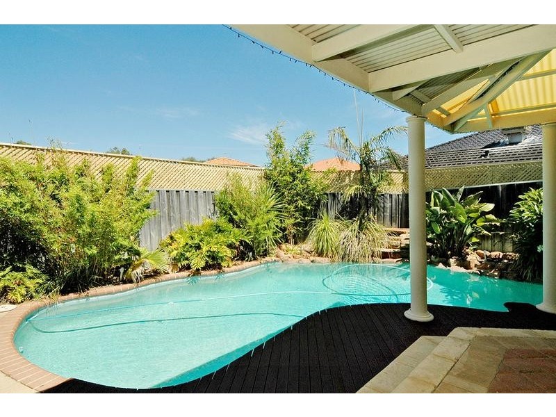 11 Tyneside Grove, Currambine WA 6028