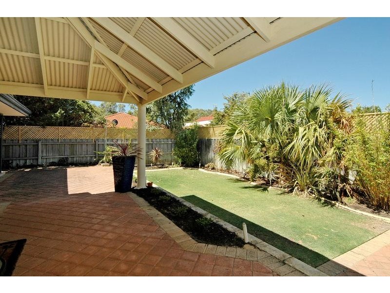 11 Tyneside Grove, Currambine WA 6028