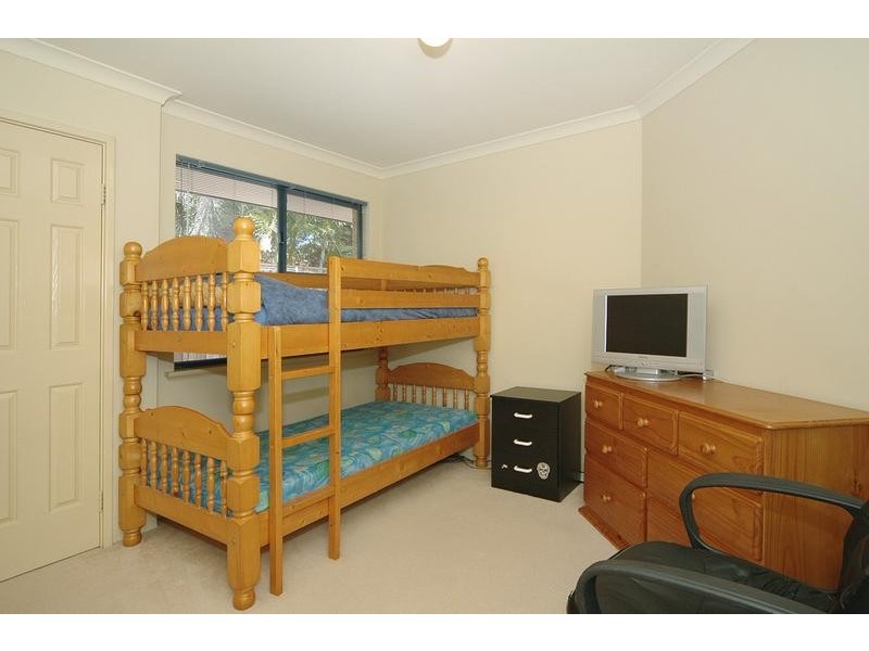 11 Tyneside Grove, Currambine WA 6028