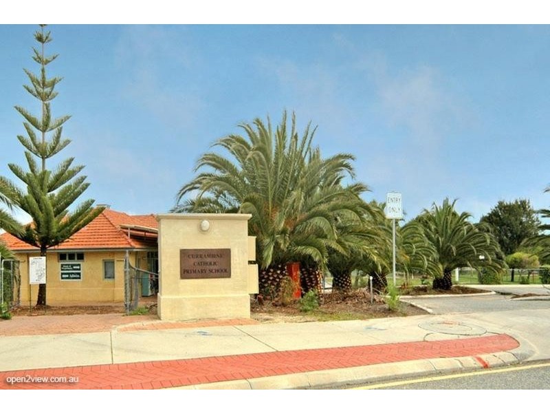 11 Tyneside Grove, Currambine WA 6028