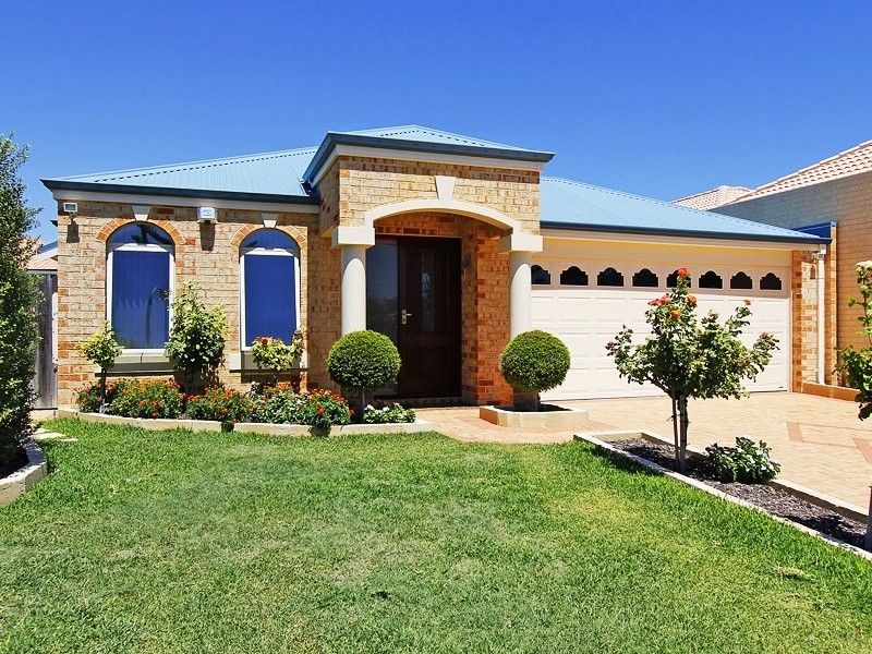 8 Nottingham Green, Quinns Rocks WA 6030