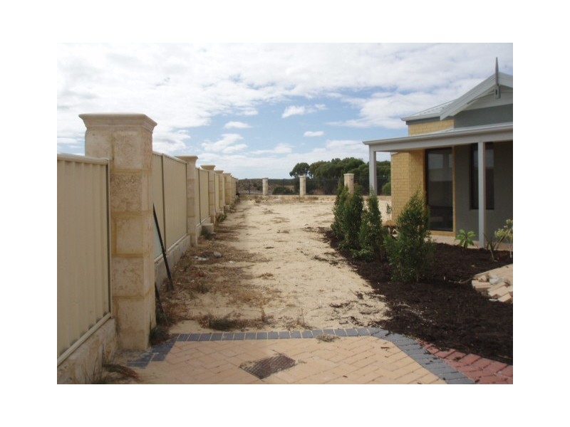 27/146 St Andrews Drive, Yanchep WA 6035