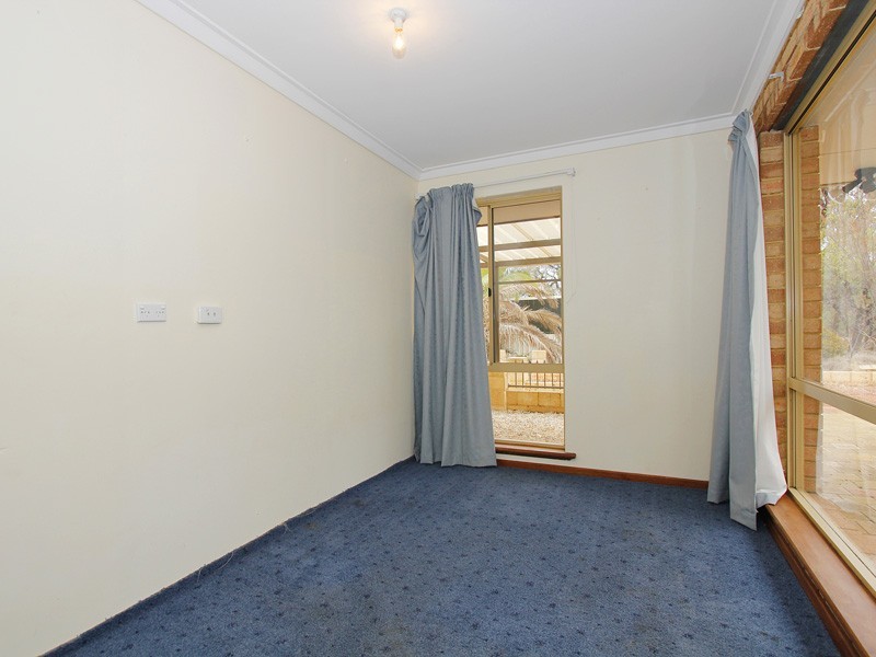 50 King Drive, Woodridge WA 6041