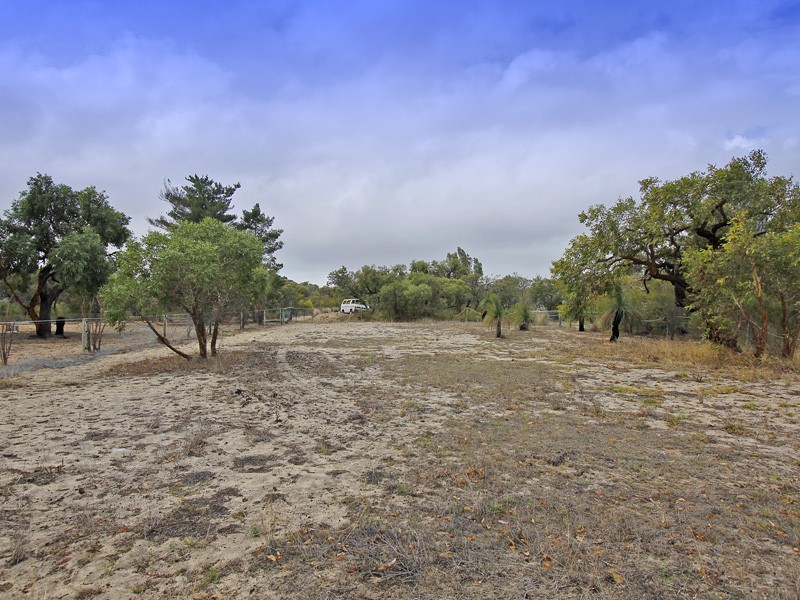 50 King Drive, Woodridge WA 6041