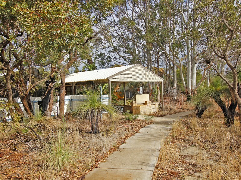 50 King Drive, Woodridge WA 6041