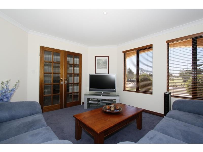 68 Kingsbridge Boulevard, Butler WA 6036