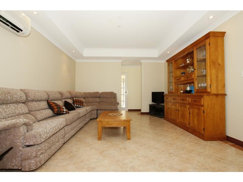 68 Kingsbridge Boulevard, Butler WA 6036