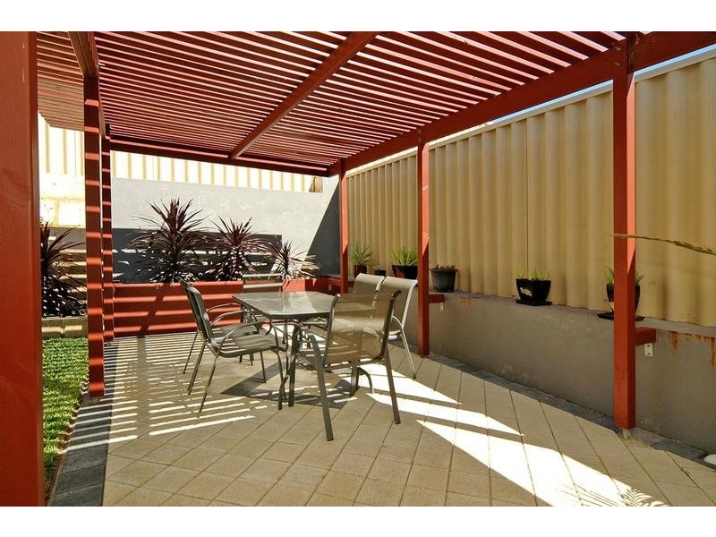 15 Pendleton Crescent, Butler WA 6036