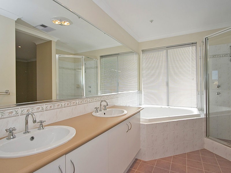 22 Vanderlin Crescent, Ridgewood WA 6030