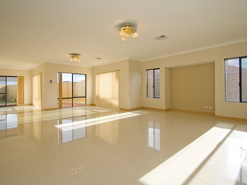 22 Vanderlin Crescent, Ridgewood WA 6030