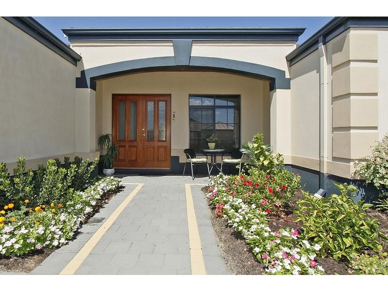 8 Banbury Way, Butler WA 6036