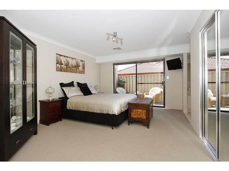 8 Banbury Way, Butler WA 6036