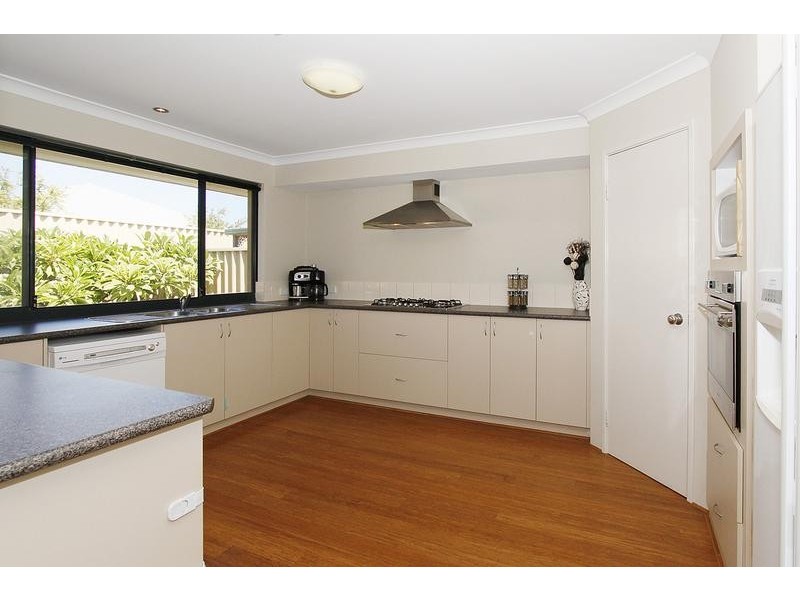 8 Banbury Way, Butler WA 6036