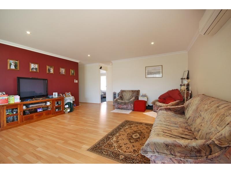 4 Brohard Road, Butler WA 6036