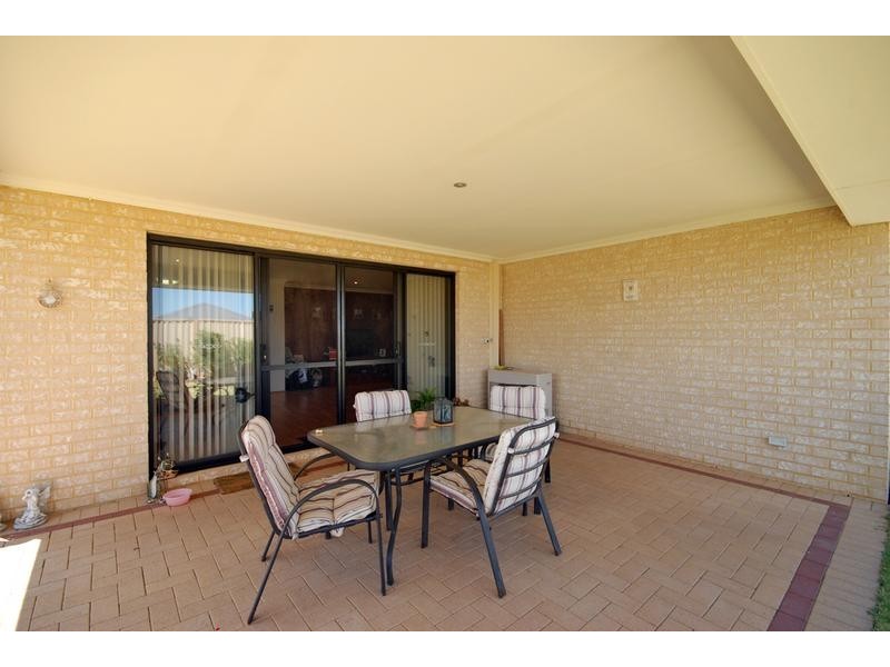 4 Brohard Road, Butler WA 6036