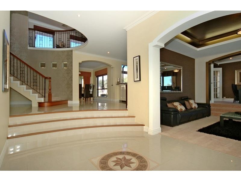 34 Kinsale Drive, Mindarie WA 6030