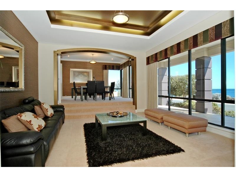 34 Kinsale Drive, Mindarie WA 6030