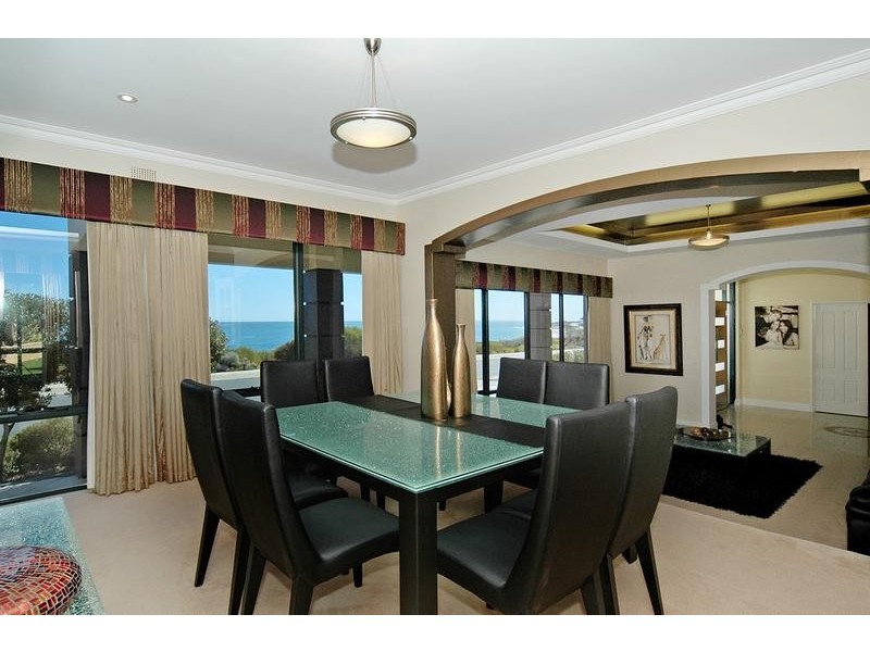 34 Kinsale Drive, Mindarie WA 6030