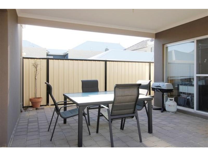 20 Cherokee Green, Clarkson WA 6030