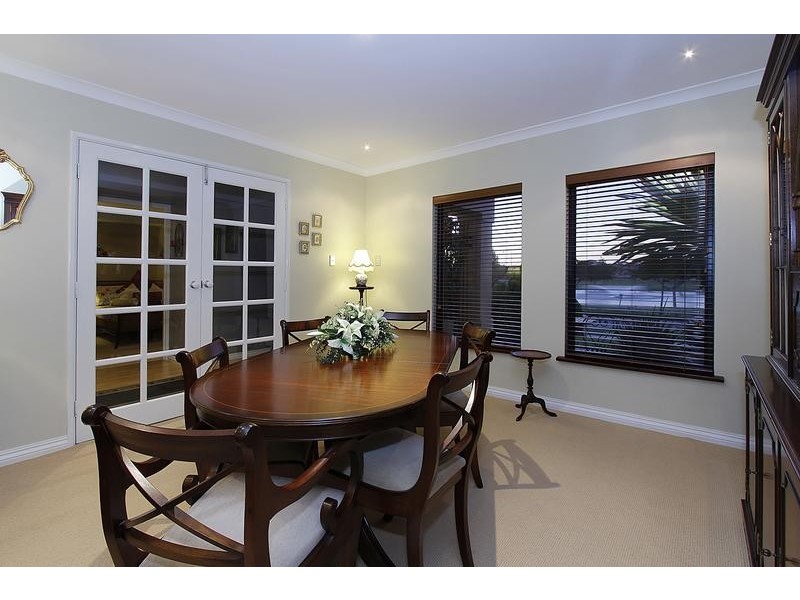 54 Kingsbridge Boulevard, Butler WA 6036