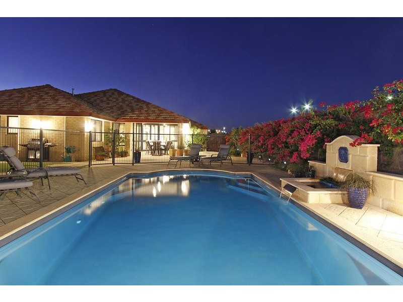 54 Kingsbridge Boulevard, Butler WA 6036