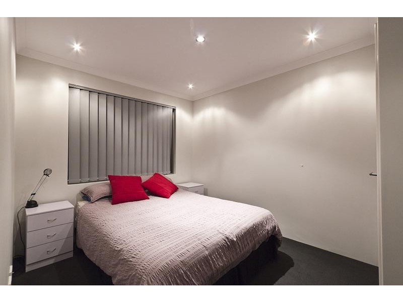 30 Finglas Meander, Butler WA 6036