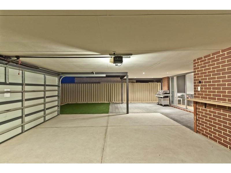 30 Finglas Meander, Butler WA 6036