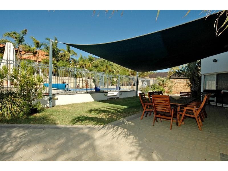 38 Kinsale Drive, Mindarie WA 6030