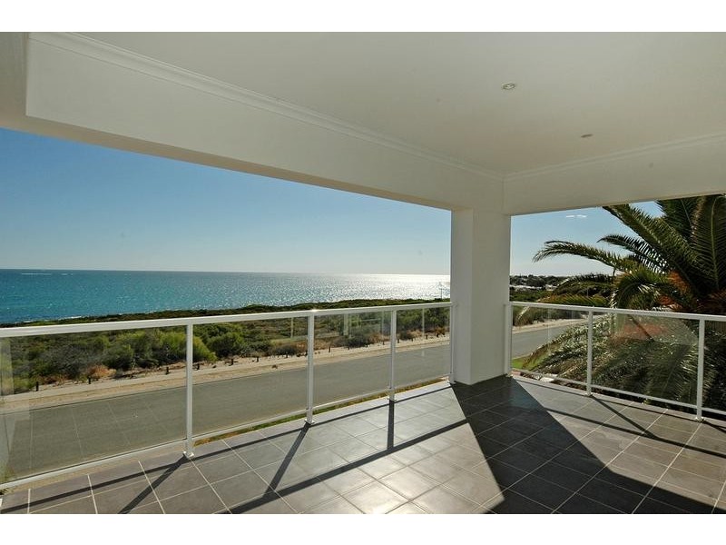 38 Kinsale Drive, Mindarie WA 6030