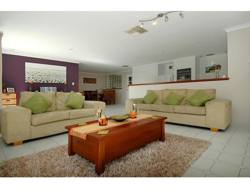 10 Shadyglen Mews, Edgewater WA 6027