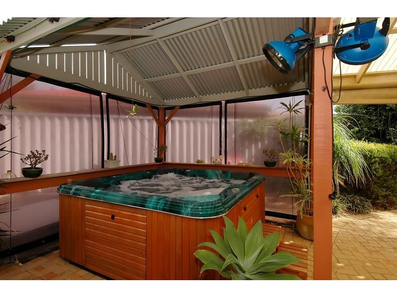 10 Shadyglen Mews, Edgewater WA 6027