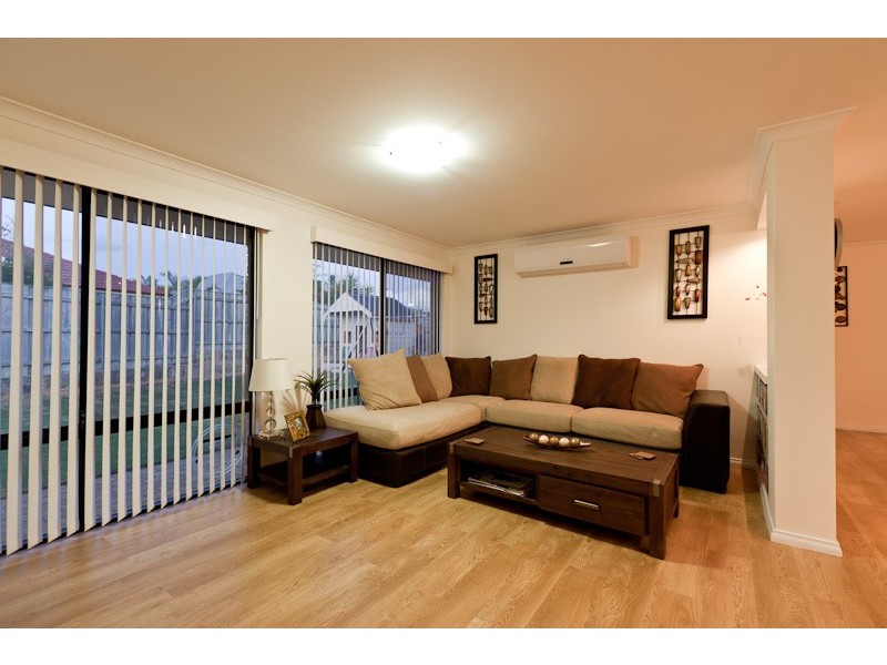 4 Presto Close, Quinns Rocks WA 6030