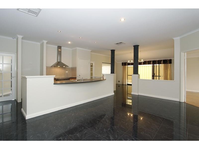 15 Haslingfield Way, Butler WA 6036