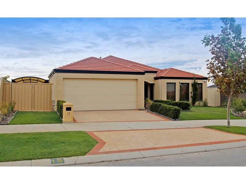 15 Haslingfield Way, Butler WA 6036