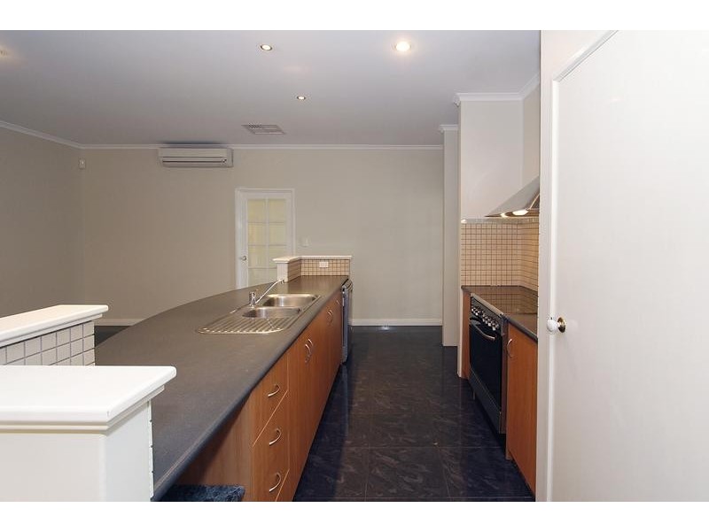 15 Haslingfield Way, Butler WA 6036