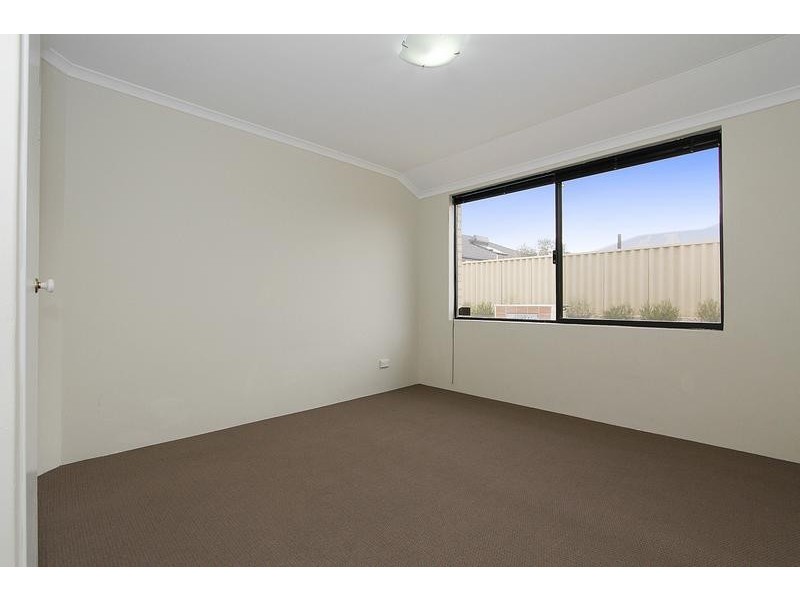 15 Haslingfield Way, Butler WA 6036