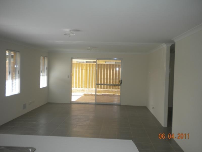 21 Portaferry Gardens, Ridgewood WA 6030