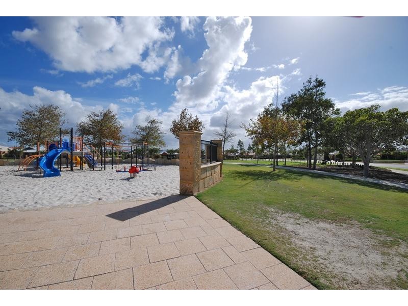 36 Worcester Loop, Butler WA 6036