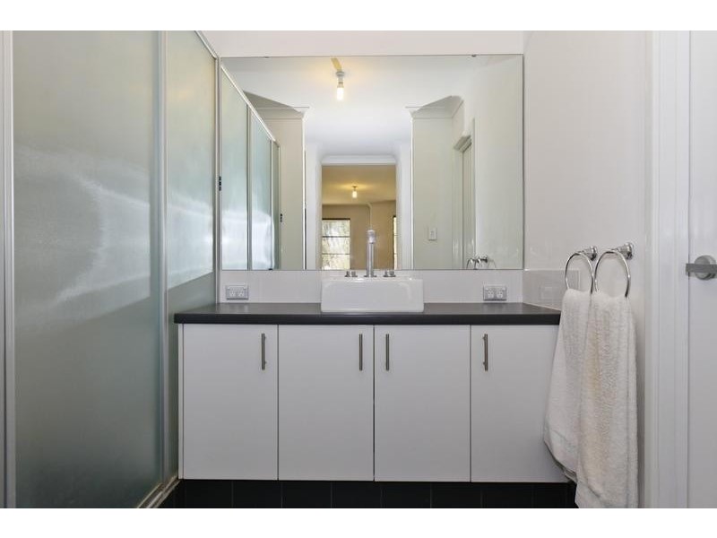 14 Eastwall Parkway, Butler WA 6036