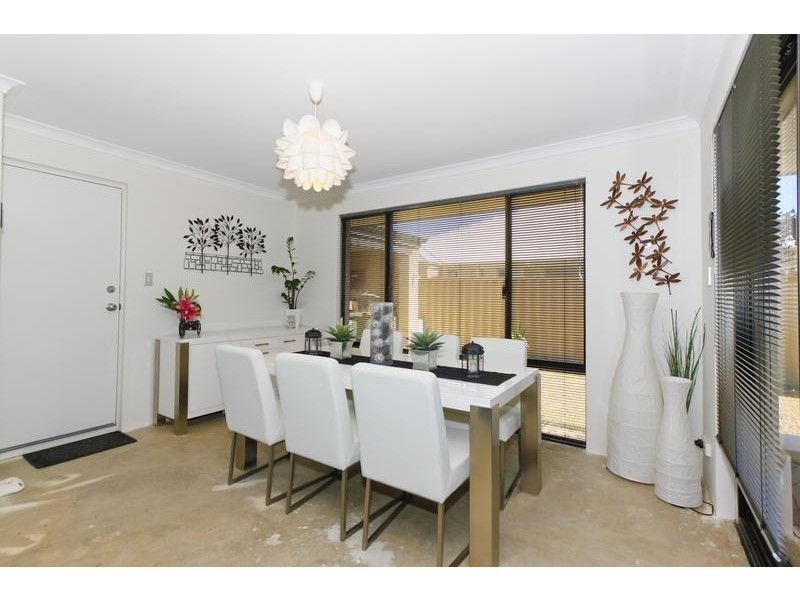 14 Eastwall Parkway, Butler WA 6036