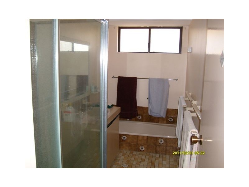 16 Leeway Drive, Ocean Reef WA 6027