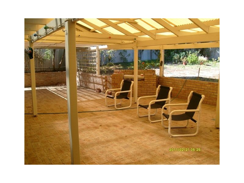 16 Leeway Drive, Ocean Reef WA 6027