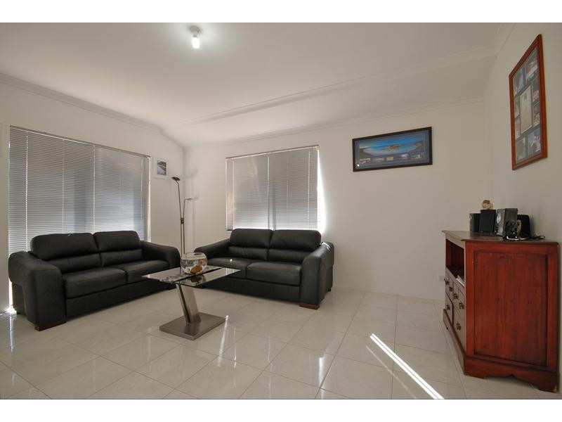 4 Clontarf Way, Butler WA 6036