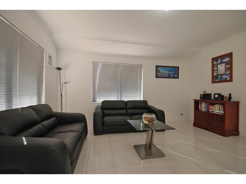 4 Clontarf Way, Butler WA 6036