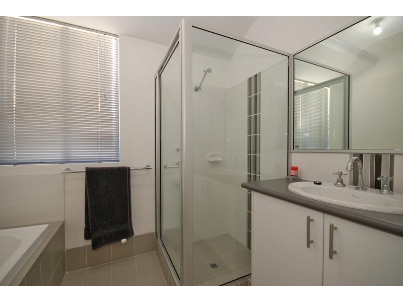 4 Clontarf Way, Butler WA 6036