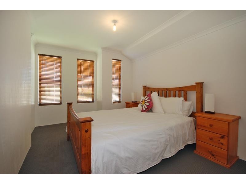 4 Clontarf Way, Butler WA 6036