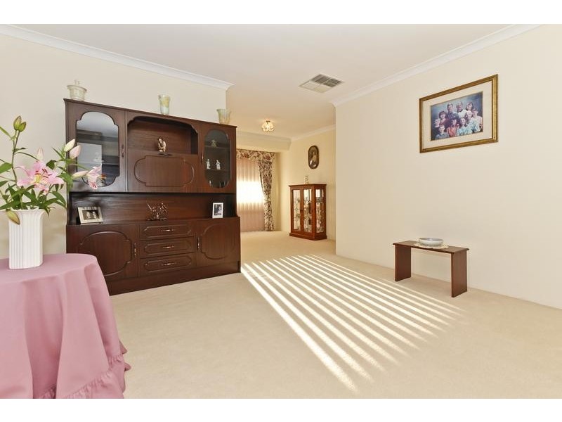 11 Wilcannia Elbow, Currambine WA 6028