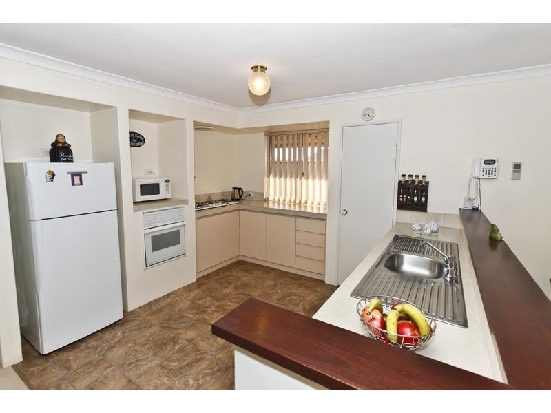 11 Wilcannia Elbow, Currambine WA 6028