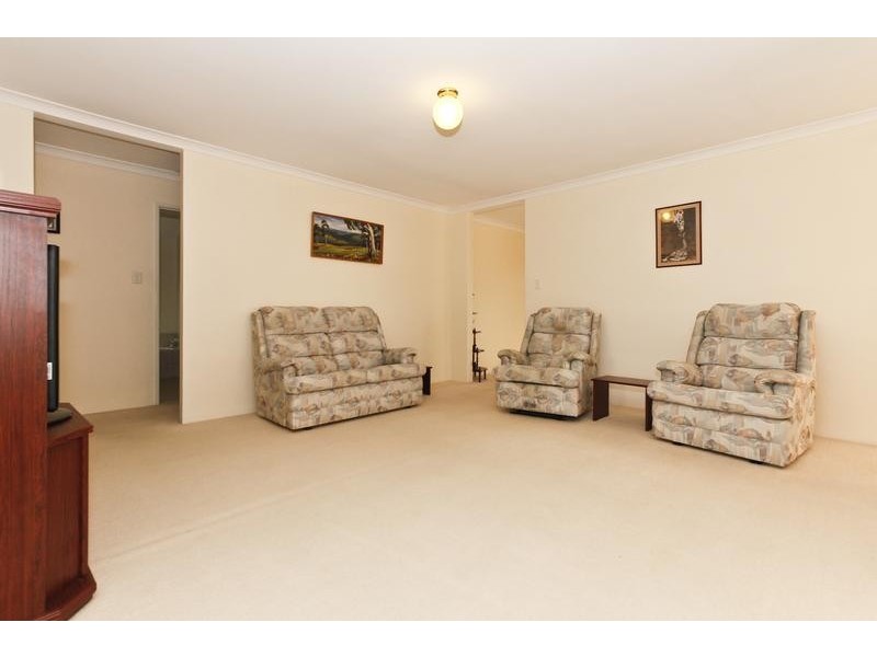 11 Wilcannia Elbow, Currambine WA 6028